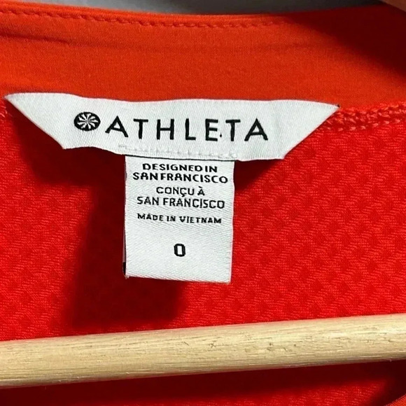 Athleta  Venture Out Dress - Picture 10 of 12